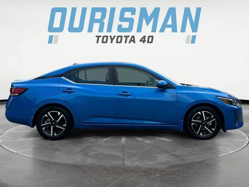 Used 2024 Nissan Sentra SV FWD image 8