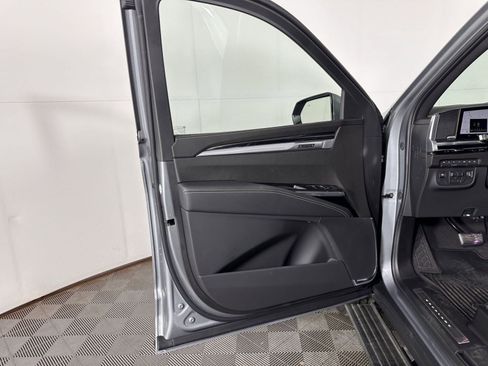 New 2025 Cadillac Escalade Sport w/ Touring Package image 31