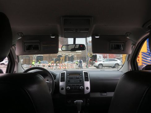 Used 2012 Nissan Xterra PRO-4X w/ Pro-4x Leather Pkg image 13