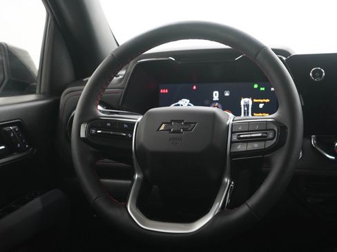 Used 2025 Chevrolet Colorado Z71 w/ Z71 Convenience Package 2 image 14