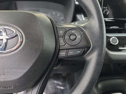 Certified 2025 Toyota Corolla LE FWD image 15