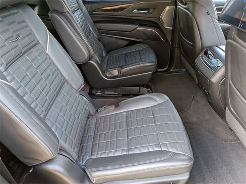 Certified 2024 Cadillac Escalade ESV Sport Platinum w/ LPO, ONYX Package image 26
