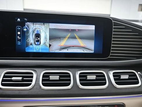 New 2026 Mercedes-Benz GLE 350 4MATIC image 11