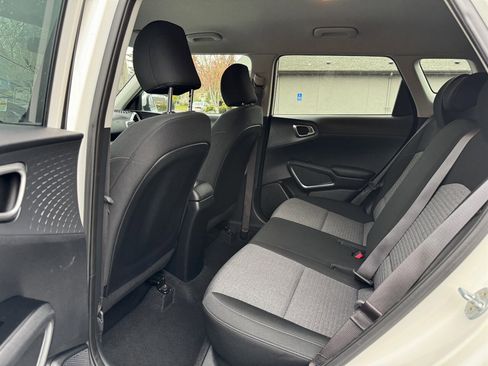 Used 2020 Kia Soul S image 13