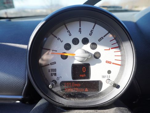 Used 2011 MINI Cooper Countryman image 29