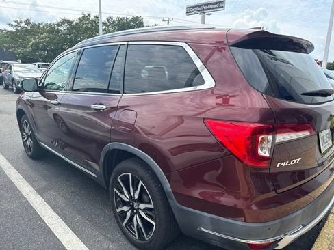 Used 2019 Honda Pilot Touring image 3