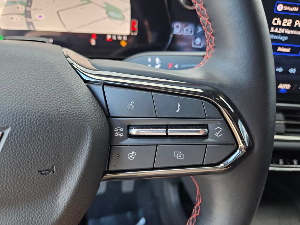 Certified 2024 Chevrolet Equinox EV RS FWD image 29