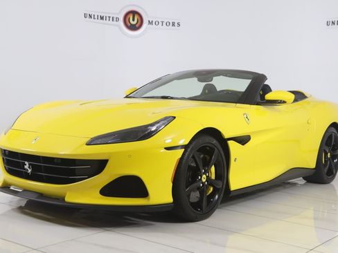 Used 2022 Ferrari Portofino M RWD image 5