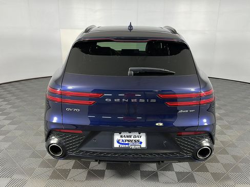 Used 2025 Genesis GV70 3.5T Sport AWD/4WD image 25