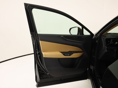 New 2026 Lexus NX 350h AWD w/ Premium Package image 10