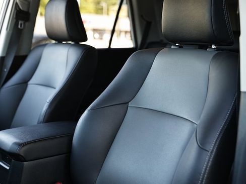 Used 2024 Toyota 4Runner SR5 Premium image 23