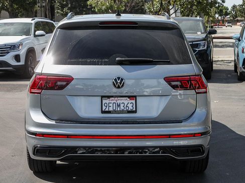 Used 2023 Volkswagen Tiguan SE R-Line image 7