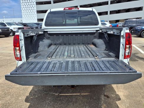 Used 2019 Nissan Frontier SV w/ Value Truck Package AWD/4WD image 23