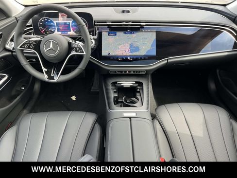 New 2026 Mercedes-Benz E 350 4MATIC Sedan image 14