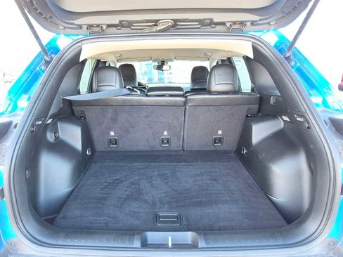 Used 2019 Jeep Cherokee Trailhawk AWD/4WD image 38