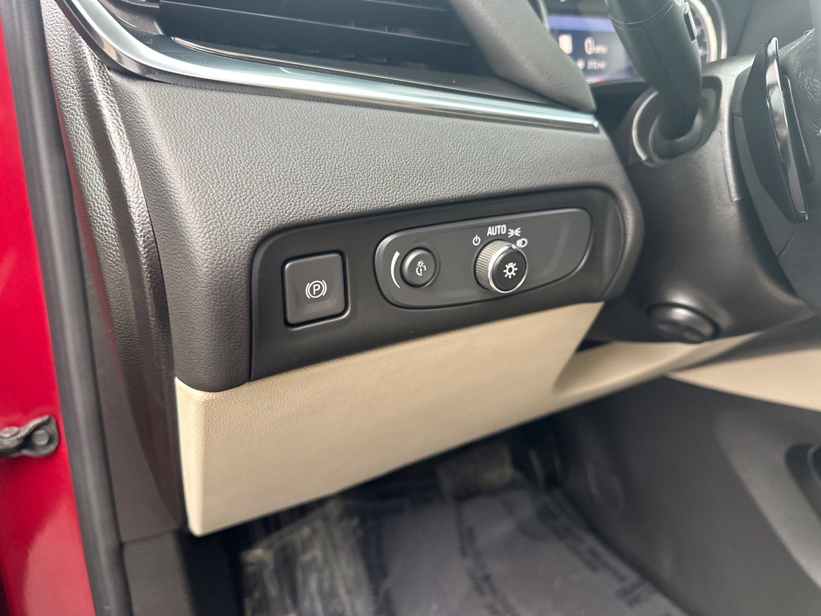 Used 2021 Buick Enclave Premium w/ Surround and Sites Package AWD/4WD image 14