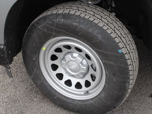 New 2026 Chevrolet Silverado 1500 W/T w/ LPO, Dark Essentials Package image 17