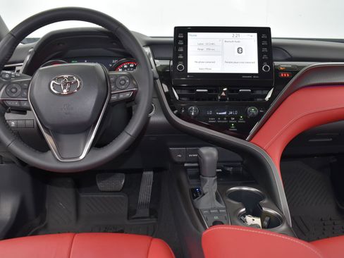 Used 2023 Toyota Camry XSE image 20