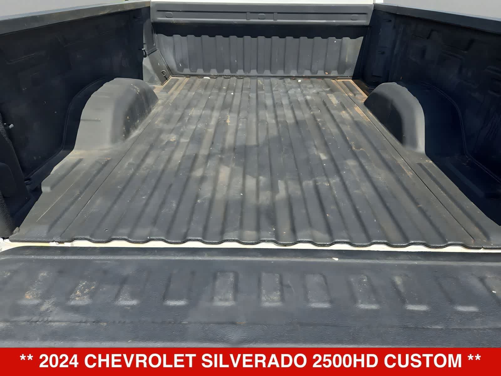 Used 2024 Chevrolet Silverado 2500 Custom w/ Custom Value Package AWD/4WD image 32