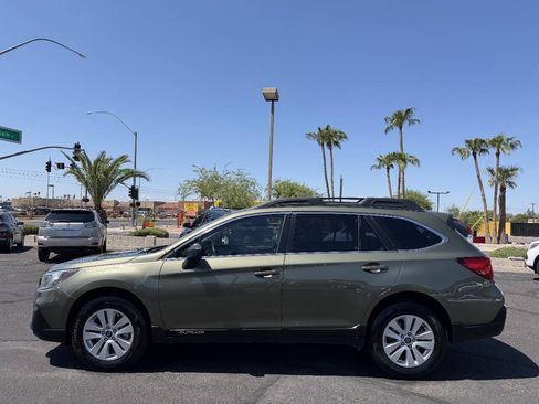 Used 2019 Subaru Outback 2.5i AWD/4WD image 12