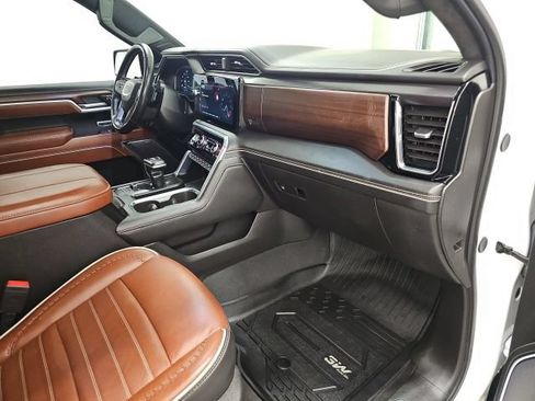 Used 2024 GMC Sierra 1500 Denali Ultimate AWD/4WD image 42