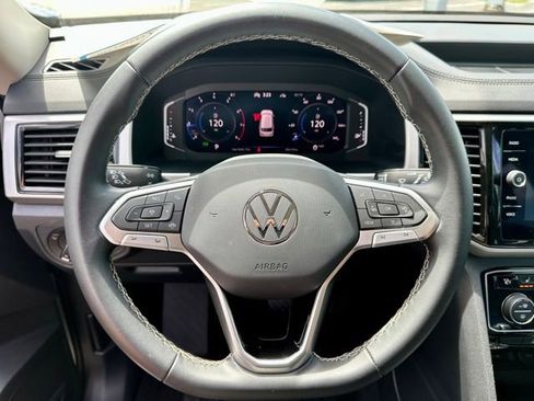 Certified 2023 Volkswagen Atlas SE w/ Panoramic Sunroof Package AWD/4WD image 35