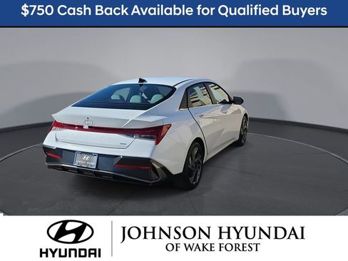 New 2026 Hyundai Elantra Limited image 14