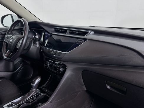 Used 2022 Buick Encore GX Essence FWD image 29