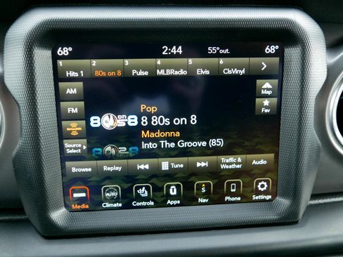 Used 2021 Jeep Wrangler Unlimited Rubicon 4xe w/ Cold Weather Group image 15