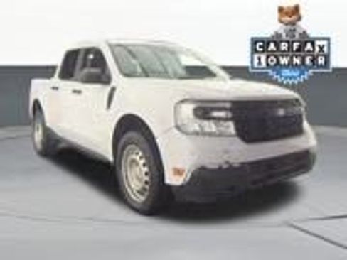 Used 2023 Ford Maverick XL image 1