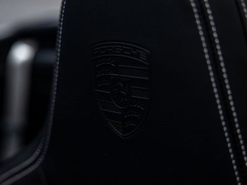 Used 2025 Porsche 911 Carrera image 25