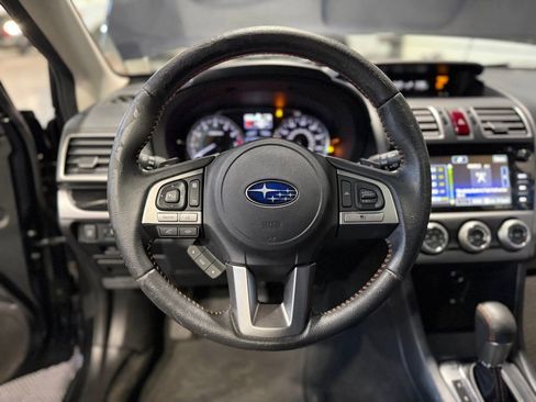 Used 2017 Subaru Crosstrek 2.0i Limited image 12