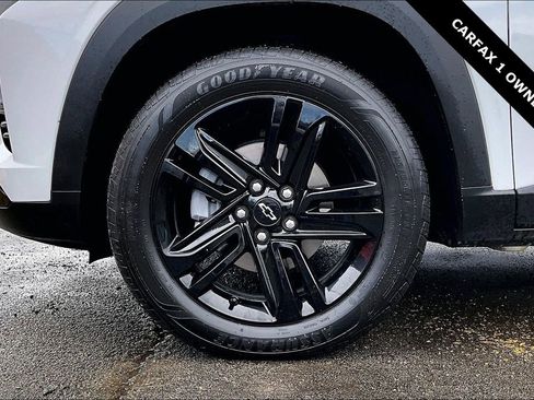 Used 2025 Chevrolet Trax ACTIV image 32