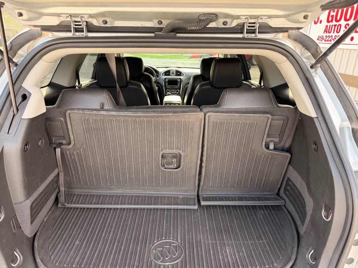 Used 2017 Buick Enclave Leather AWD/4WD image 12