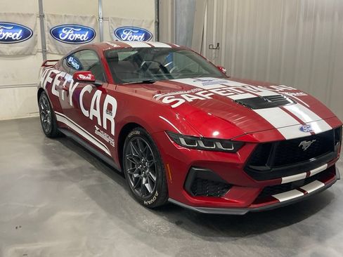 Used 2024 Ford Mustang GT Premium w/ GT Performance Package RWD image 2