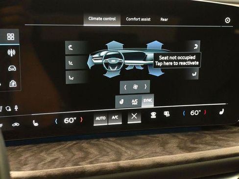 Used 2025 Audi Q5 Premium w/ Convenience Package AWD/4WD image 22