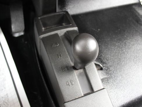 Used 2014 GMC Sierra 1500 4x4 Double Cab image 24