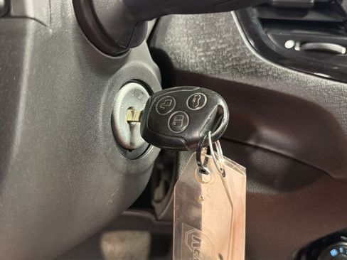 Used 2014 Ford Fiesta SE w/ Equipment Group 201A FWD image 24