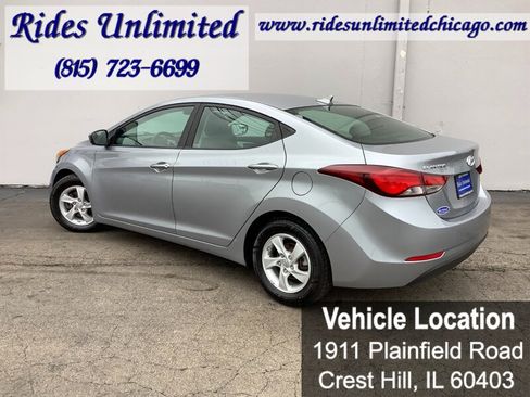 Used 2015 Hyundai Elantra SE FWD image 8