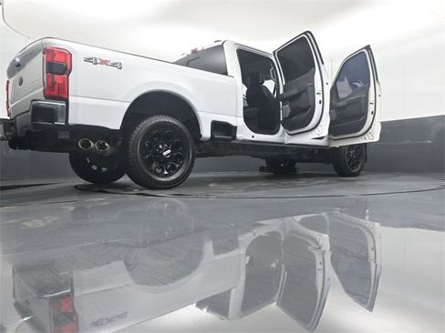 Used 2024 Ford F250 Lariat image 51