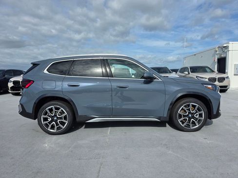 New 2026 BMW X1 xDrive28i AWD/4WD image 3