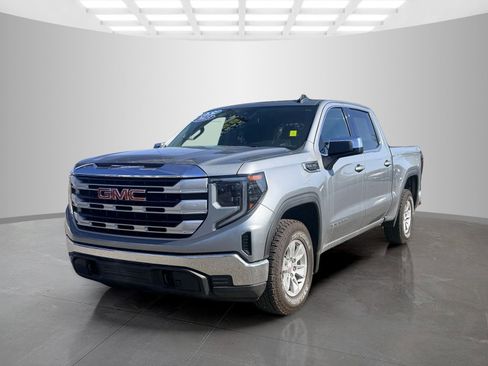 Used 2023 GMC Sierra 1500 SLE w/ Enhanced Capability Package AWD/4WD image 1