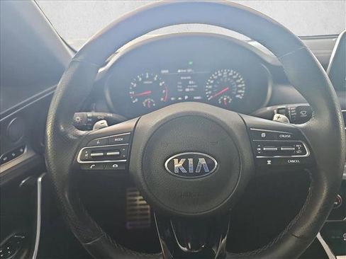 Used 2019 Kia Stinger GT2 image 14