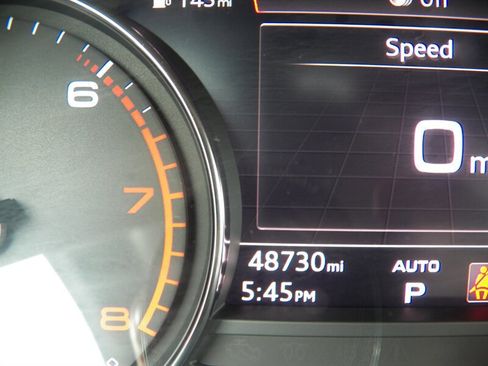 Used 2020 Audi Q5 2.0T Premium w/ Titanium Sport Package AWD/4WD image 21
