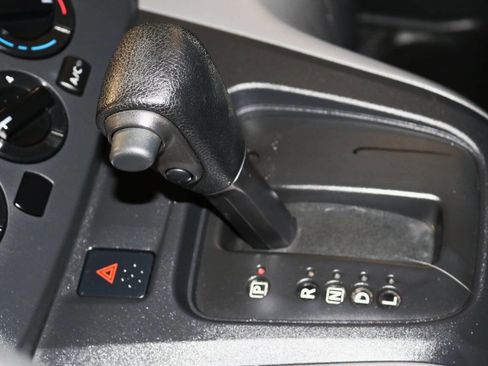 Used 2020 Nissan NV200 S w/ Back Door Glass Package image 37