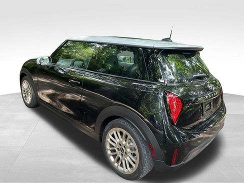 Certified 2025 MINI Cooper S image 7