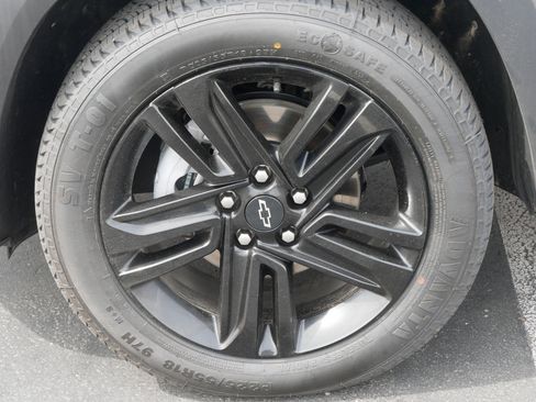Used 2025 Chevrolet Trax ACTIV w/ Driver Confidence Package FWD image 15