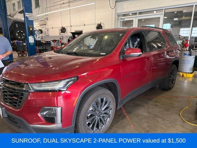 Used 2022 Chevrolet Traverse RS AWD/4WD image 3