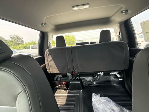 New 2026 GMC Sierra 2500 Pro w/ Convenience Package AWD/4WD image 44