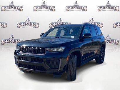 New 2026 Jeep Grand Cherokee Limited w/ Limited Altitude Package